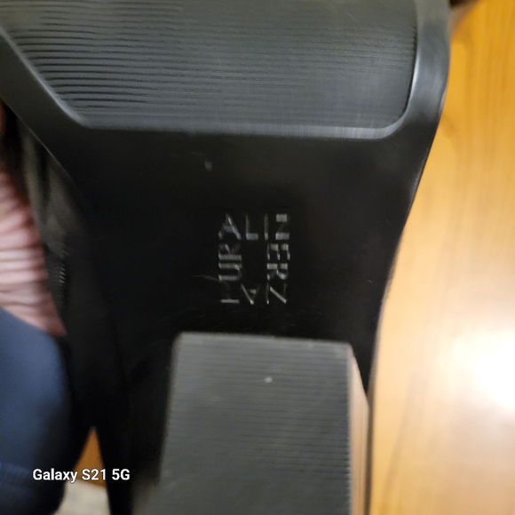 Naturalizer ankle boots 12W - Picture 3 of 7